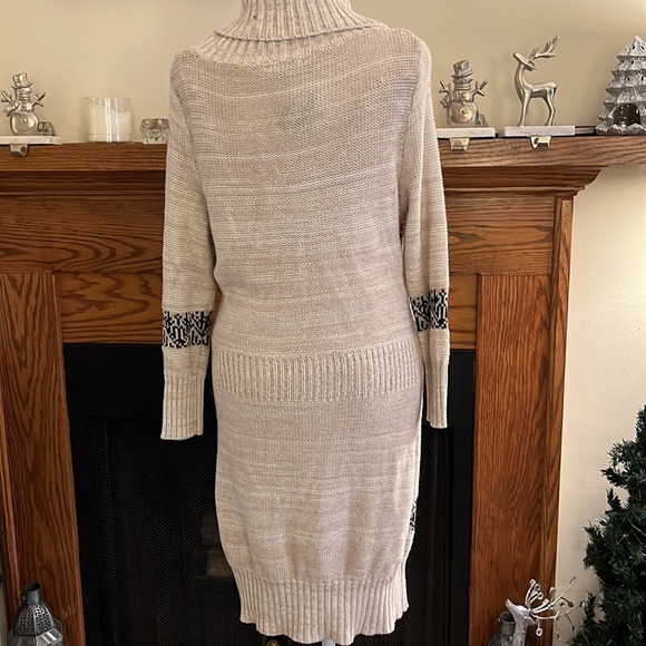 NWT Maurice’s Sweater Dress Medium #10189 - Picture 2 of 2